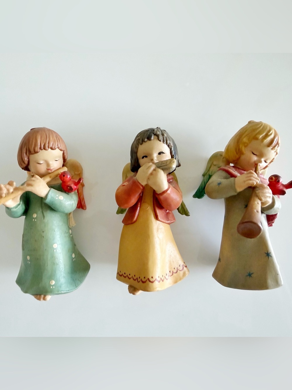 Set of 3 Italian angel statuettes 4” tall